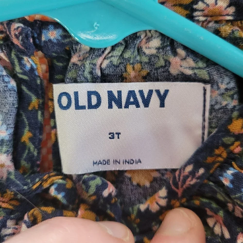 Old Navy Girls Navy Blue LongSleeve Blouse With Multicolored Assorted Flowers 3T